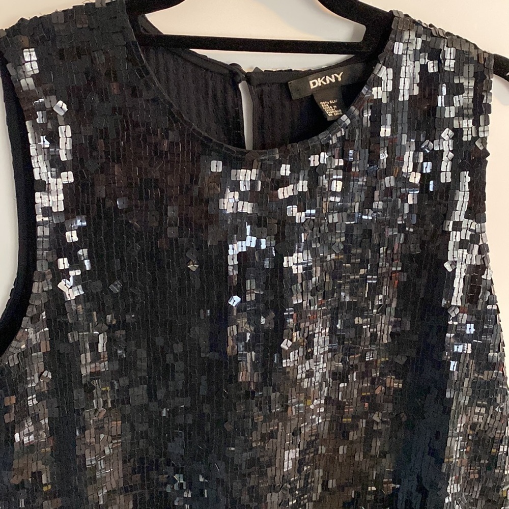 DKNY Silk Sequin Black Shell Top - Picture 2 of 8